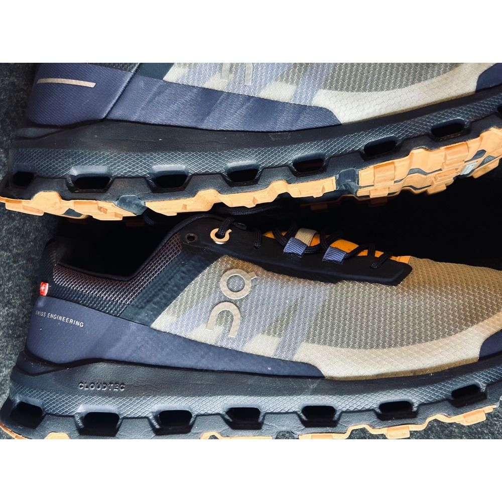 On Cloudvista Women's Trail Running Shoes Frost Ink Women's Size 10.5 Lace Up
